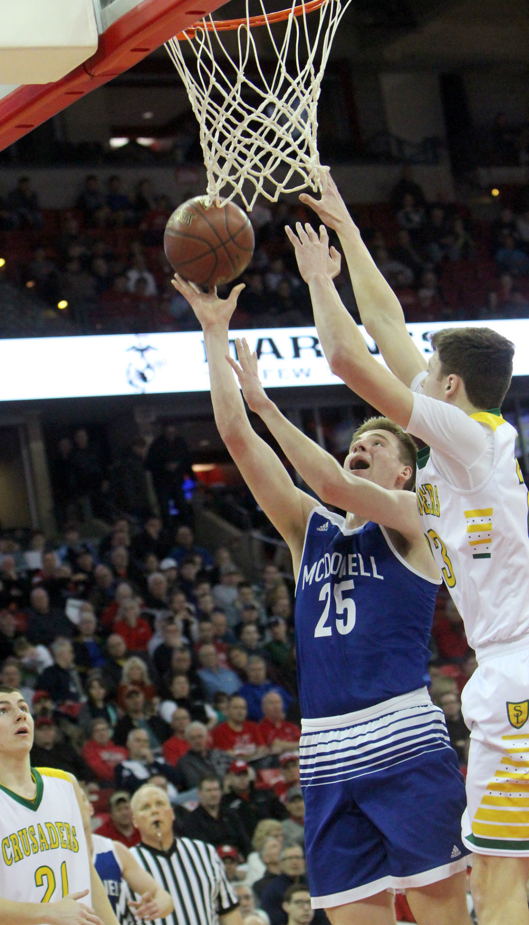 McDonell boys basketball vs Sheboygan Area Lutheran 3-15-19